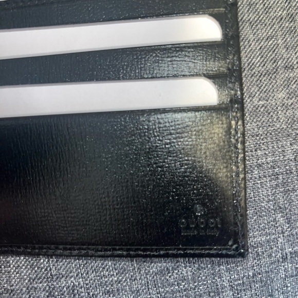 Gucci Men’s Wallet With Interlocking G - Picture 7 of 9